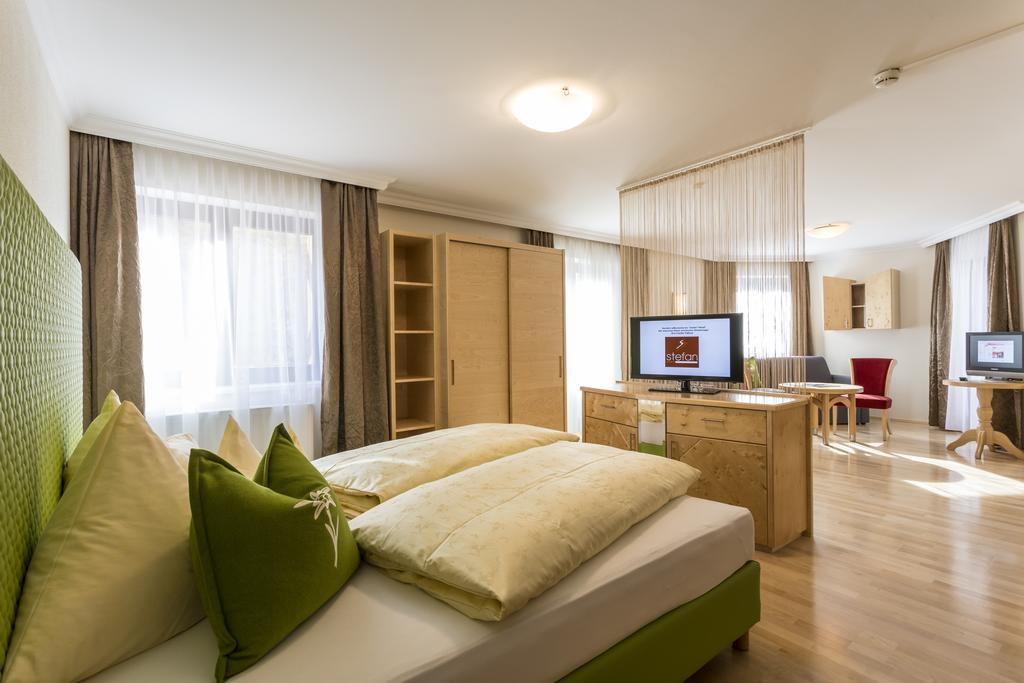 Stefan Hotel Ζόλντεν Εξωτερικό φωτογραφία